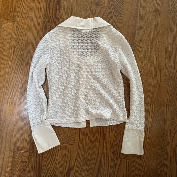 Vintage Scorpio Textured Button-Up Blouse – Cream Mesh / Statement Collar - Picture 2 of 4